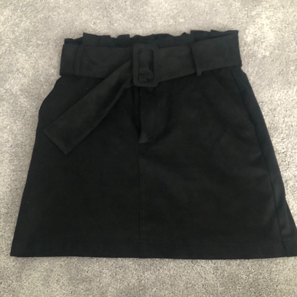Zara suede style belted skirt and paperbag waist.